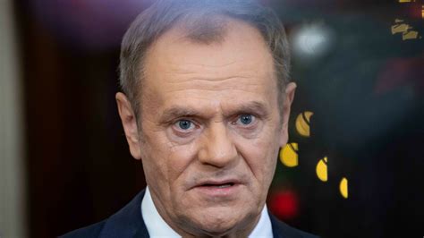 Donald Tusk W Tvp Niemo Liwe Sta O Si Mo Liwe Premier Wyg Osi