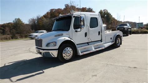 2005 Freightliner Sport Chassis M2 Youtube