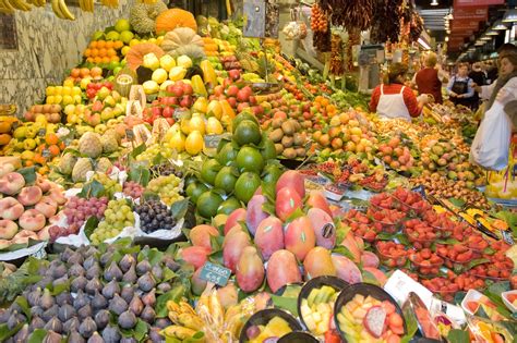 Mercat De La Boqueria In Barcelona Explore Barcelona S Famed Vast