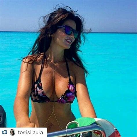 3 Hot Sexy Alessia Siena Bikini Pics