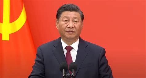 Xi é reeleito para inédito 3º mandato como presidente da China