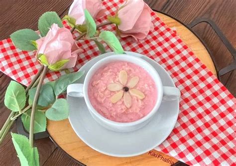 Resep Bubur Pink Marsha And The Bear Overnight Oat Pink Oleh Kiki Fhatria Cookpad