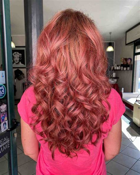 27 Best Rose Gold Hair Color Ideas For Stylish Women