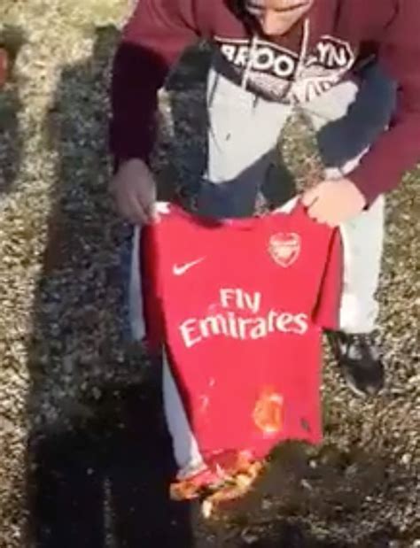 Video Emerges Of Arsenal Fan Burning Shirt After Watford Fa Cup Loss