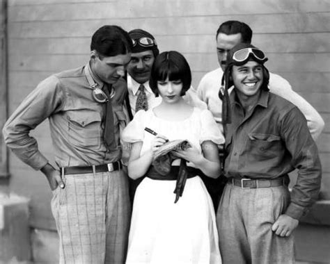 Louise Brooks Signing Autographs For Stuntmen Porn Photo Pics