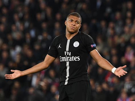 Kylian Mbappe And Adrien Rabiot Benched As Punishment By Thomas Tuchel