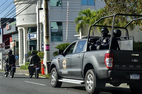 Policía Busca Matadores De Capitán Y Civil El Munícipe