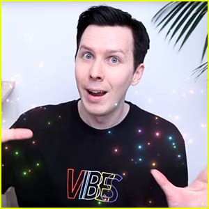 Youtube Star Phil Lester Comes Out As Gay Phil Lester Celebrity News And Gossip