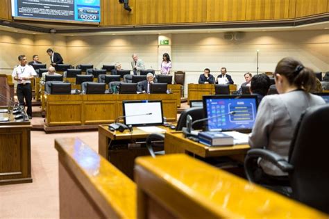 Sala del Senado aprobó la iniciativa a segundo trámite reforma que