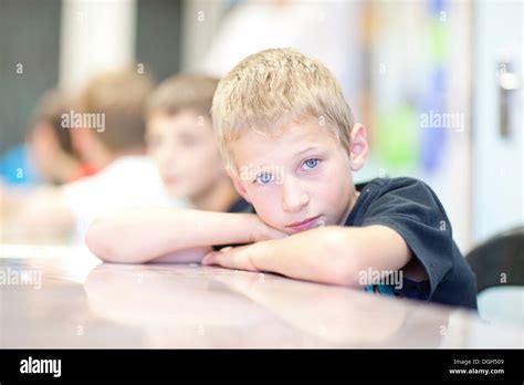 Leaning Their Elbows Hi Res Stock Photography And Images Alamy