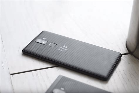 BlackBerry Evolve phone specification and price – Deep Specs