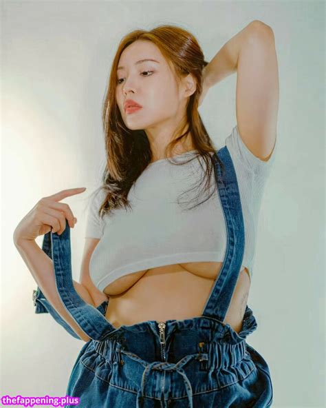 Norajoying norajoying1 노라조이 Norajoy Nude OnlyFans Photo 31 The