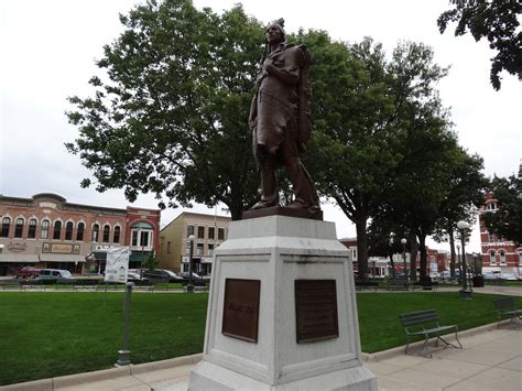 Chief Mahaska Statue Courthouse Square Oskaloosa Ia Flickr