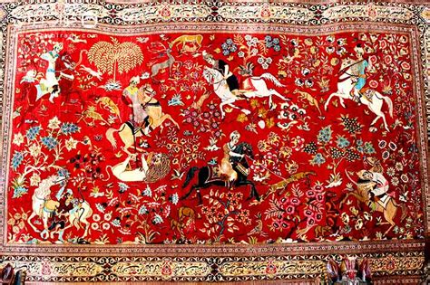 Persian Carpet History & Types: All You Need To Know