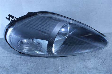 Prawy Reflektor Przedni Fiat Grande Punto Ciemny Za Z Z Kobi R