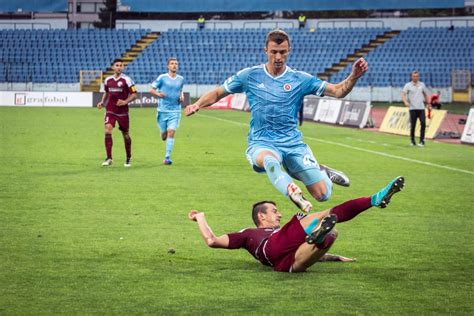 Dubnica Vyradila Pre Ov Slovan Bratislava Aj Podbrezov S V Kole