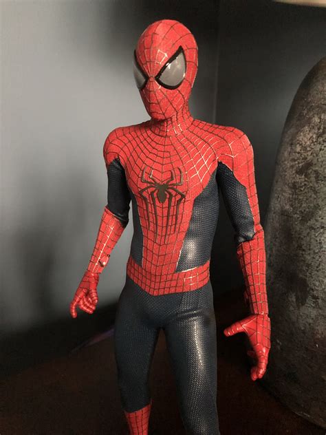 Hot Toys Spider Man Andrew Garfield The Amazing Spider Man NWH Page Collector