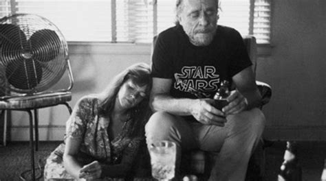 Charles Bukowski nin İlişki Anlayışını Tüm Çıplaklığıyla Anlattığı