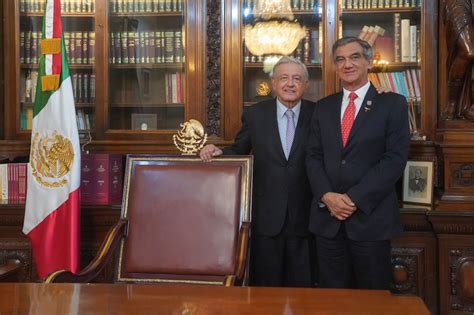 La Capital Se Reune El Gobernador Con El Presidente Andres Manuel