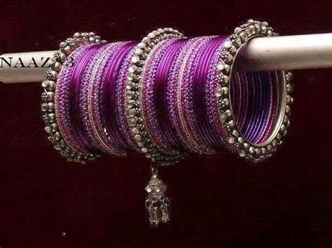 Bollywood Actress Saree Collections: Beautiful Glass Bangles Designs