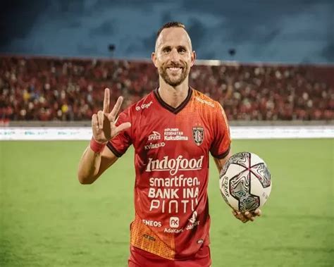 Ngeri Bali United Hajar Dewa United Setengah Lusin Gol Ilija