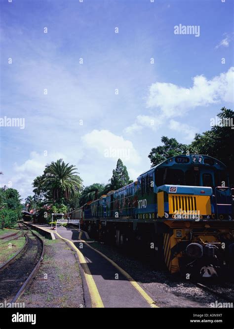 Kuranda railway station Stock Photo - Alamy