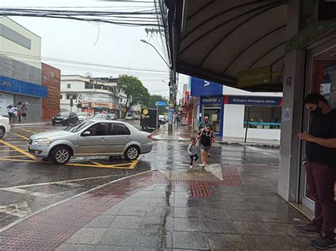 Serra é a terceira cidade que mais choveu no Espírito Santo