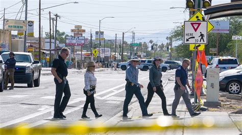 8 Injured 1 Dead After Shooting At North Phoenix Strip Mall