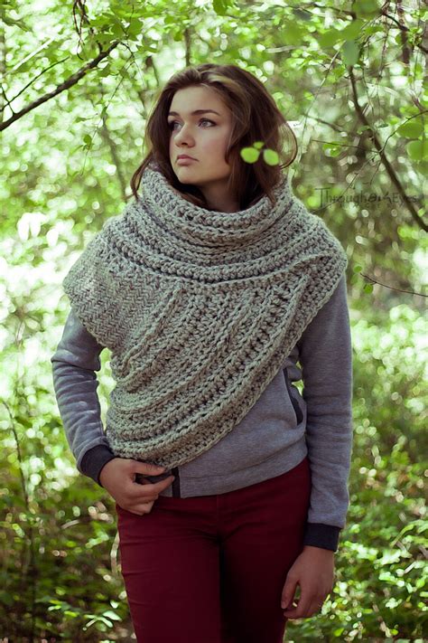 Katniss Inspired Cowl Huntress Cowl Vest Scarf Handmade Etsy