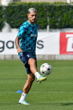 Leandro Paredes Juventus Fc During Training Editorial Stock Photo