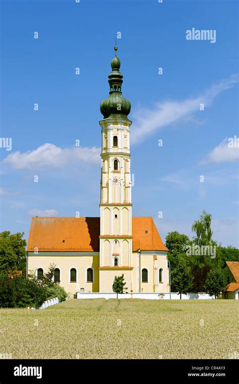 L église paroissiale de la présentation de la Bienheureuse Vierge Marie