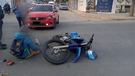 Un Joven Motociclista Sufri Lesiones Graves Producto De Un Choque El