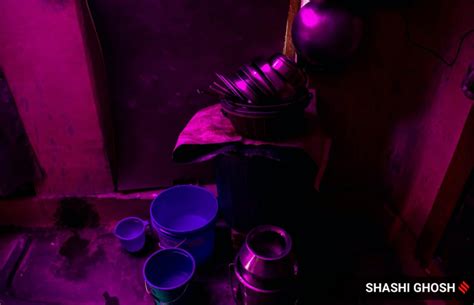 How Sex Workers Of Sonagachi Survived Brutal Covid Pandemic Waves Kolkata News The Indian