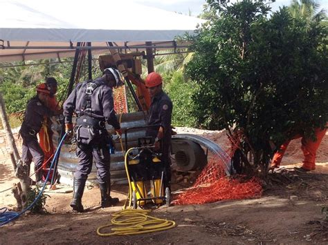 G1 Corpo de idoso que caiu em cisterna há dois meses é localizado na