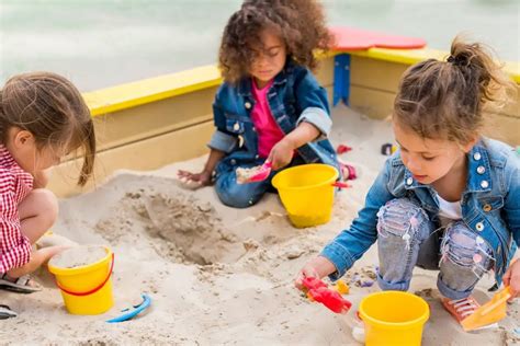 Best Sandbox Choices for Kids (Our Top 12 Picks This Year!)