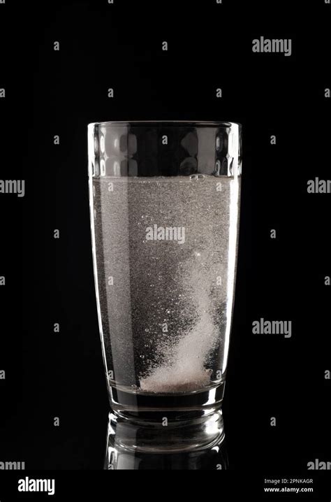 Effervescent Aspirin Hi Res Stock Photography And Images Alamy