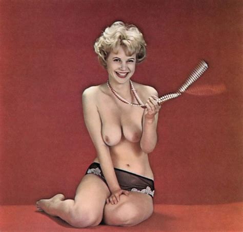 Gloria Leroy Nude
