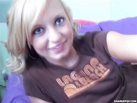 Hot Teen Girl Lexi Mason Takes Pics Of Her Tight Pussy Porn Pictures XXX Photos Sex Images