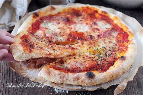 Ricetta PIZZA FATTA IN CASA Con Semola E Cottura In Forno