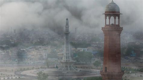 Green Lockdown Imposed In Parts Of Lahore To Combat Smog