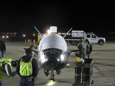 Gallery: X-37B Space Plane Returns to Earth