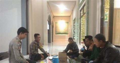 Patepang Sono Sareng Ulama Bhabinkamtibmas Polsek Cikijing Silaturahmi