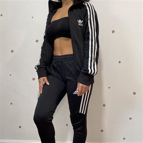 Adidas Womens Depop