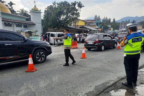 Polda Sumut Imbau Masyarakat Waspadai Jalur Berastagi Medan ANTARA