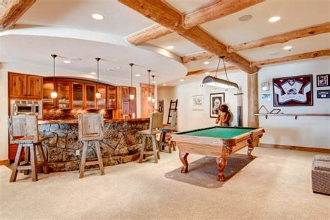 Best Game Rooms in Mountain Vacation Homes