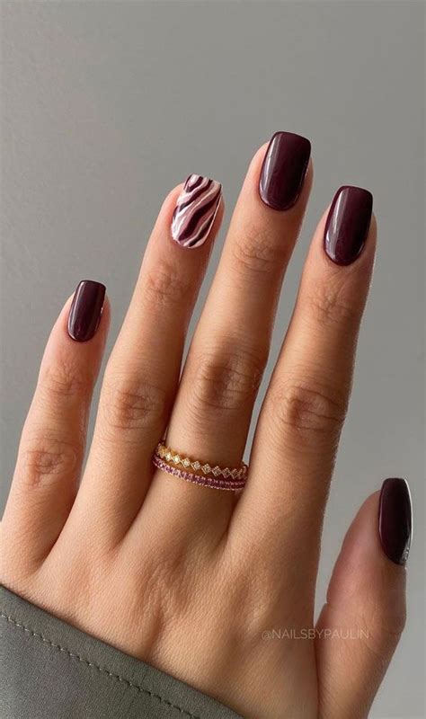 Gorgeous November Nail Ideas Deep Plum Short Nails Design