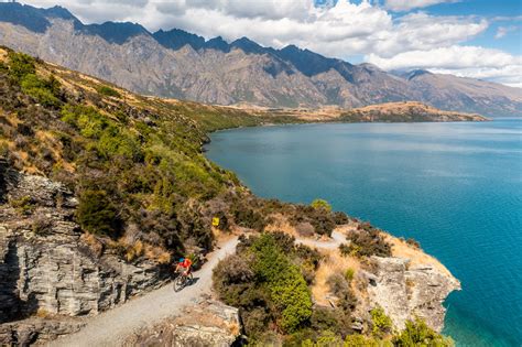 Explore Queenstown by Bike on the Queenstown Trail. | Otago Trail Hub