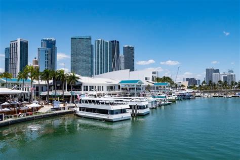 Cruzeiros Em Miami - 5 Incríveis cruzeiros de bebidas em Miami que você vai querer curtir