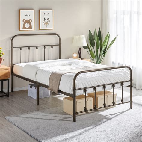 Buy Yaheetech Classic Metal Platform Bed Frame With Headboard And