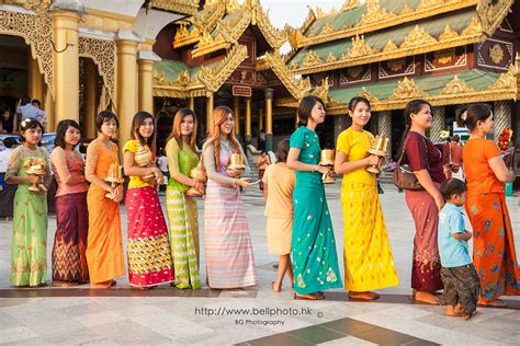 Myanmar Longyi Yangon Myanmar Traditional Dresses